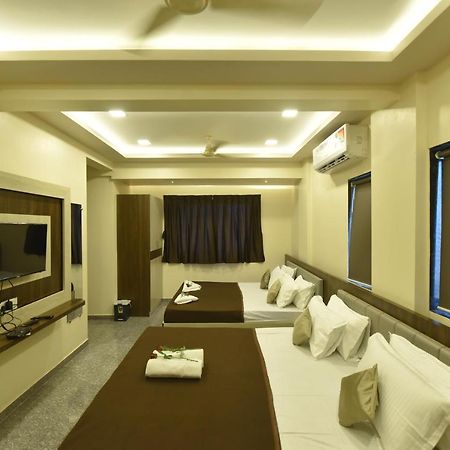 Hotel Sitara Inn Ratnagiri Ngoại thất bức ảnh