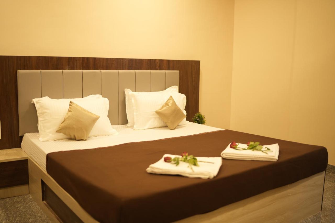 Hotel Sitara Inn Ratnagiri Ngoại thất bức ảnh