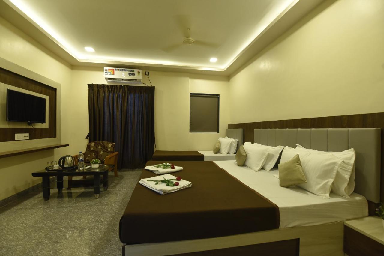 Hotel Sitara Inn Ratnagiri Ngoại thất bức ảnh